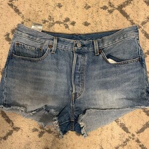 Vintage Light Wash Levi Strauss Jean shorts 30